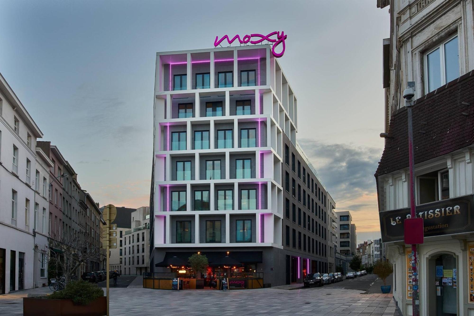 Moxy Brussels City Center Ixelles Exterior photo