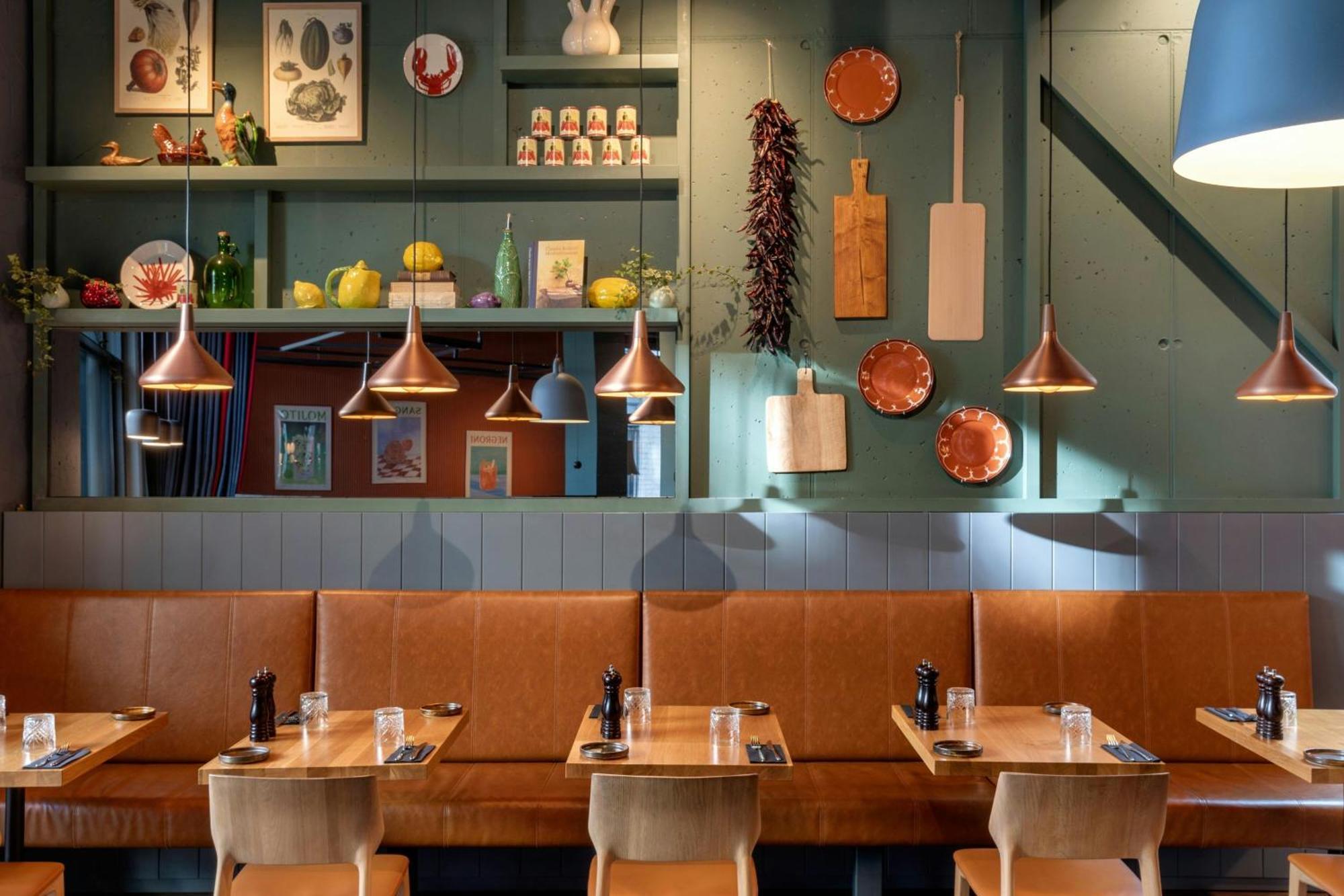 Moxy Brussels City Center Ixelles Exterior photo