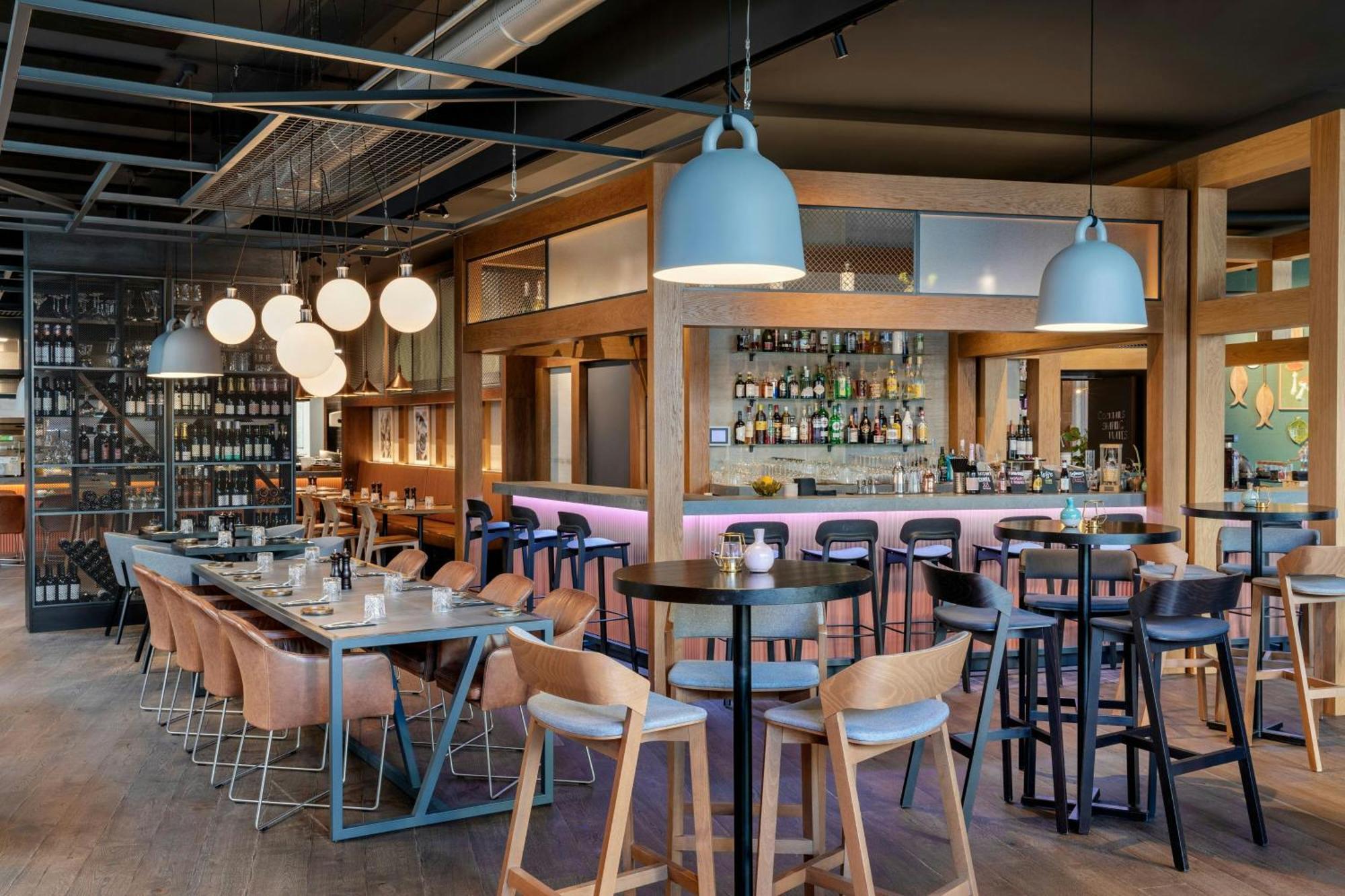 Moxy Brussels City Center Ixelles Exterior photo